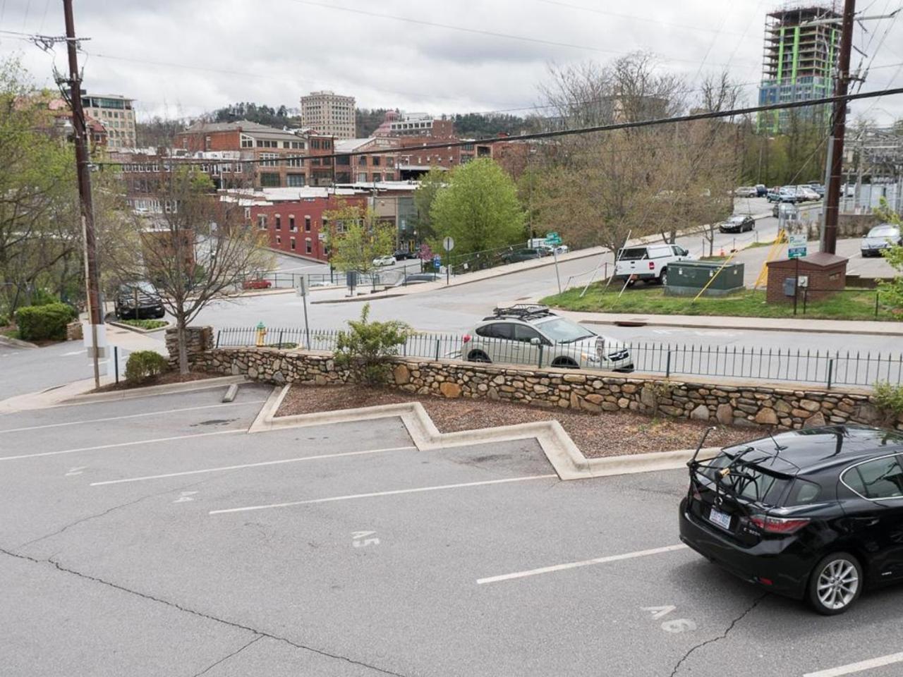 The Easy Spot Dt Parking Villa Asheville Ngoại thất bức ảnh